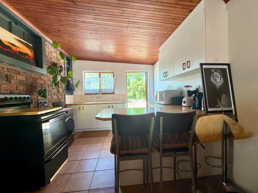 7 Bedroom Property for Sale in Heather Park Western Cape